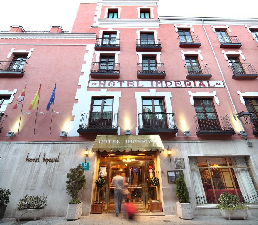 Hotel Imperial Valladolid Kültér fotó